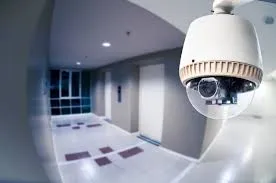 Sistema de câmeras de segurança para condomínios